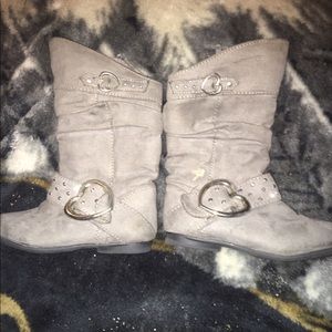 Toddler zip up boots
